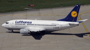 Photo of D-ABIB - Boeing 737-530 operated by Lufthansa