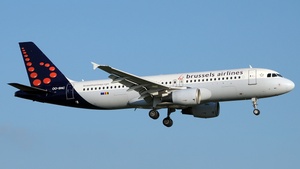 Photo of OO-SNC - Airbus A320-214 operated by Brussels Airlines