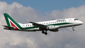 Photo of EI-RDJ - Embraer ERJ-175STD operated by Alitalia CityLiner