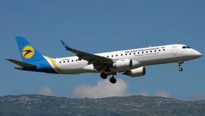 Photo of UR-EME - Embraer ERJ-190LR operated by Ukraine International Airlines
