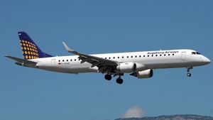 Photo of D-AEMB - Embraer ERJ-195LR operated by Augsburg Airways