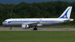 Photo of F-GFKJ - Airbus A320-211 operated by Air France