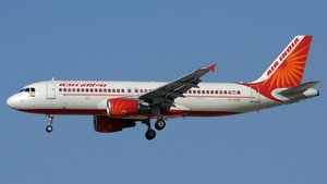 Photo of VT-EDE - Airbus A320-214 operated by Air India