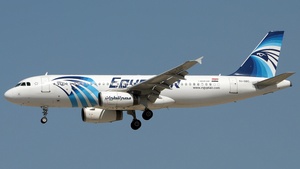 Photo of SU-GBC - Airbus A320-231 operated by Egyptair