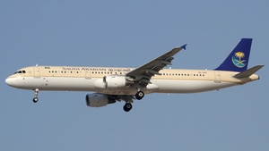 Photo of HZ-ASR - Airbus A321-211 operated by Saudi Arabian Airlines