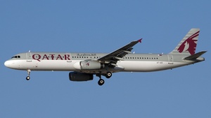 Photo with serial 4530 - Airbus A321-231