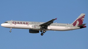 Photo of A7-ADY - Airbus A321-231 operated by Qatar Airways