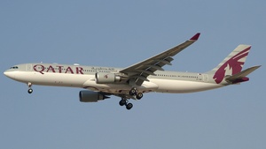 Photo of A7-AEF - Airbus A330-302 operated by Qatar Airways
