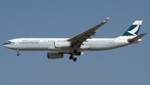 Photo of B-HLS - Airbus A330-343 operated by Cathay Pacific Airways