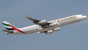 Photo of A6-ERN - Airbus A340-313 operated by Emirates