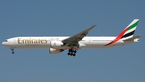 Photo of A6-EGV - Boeing 777-31H(ER) operated by Emirates