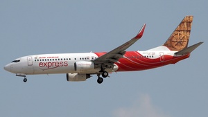 Photo of VT-AXF - Boeing 737-8Q8 operated by Air India Express