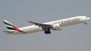 Photo of A6-EBS - Boeing 777-31H(ER) operated by Emirates
