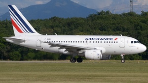 Photo of F-GUGI - Airbus A318-111 operated by Air France