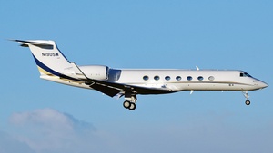 Photo of N1905W - Gulfstream GV-SP (G550) operated by Whirlpool Corp.
