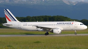 Photo of F-GJVW - Airbus A320-211 operated by Air France