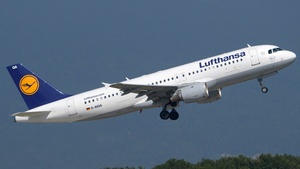 Photo of D-AIQA - Airbus A320-211 operated by Lufthansa