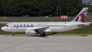 Photo of A7-AHE - Airbus A320-232 operated by Qatar Airways