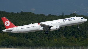 Photo of TC-JMI - Airbus A321-231 operated by Turkish Airlines