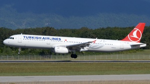 Photo of TC-JRV - Airbus A321-231 operated by Turkish Airlines