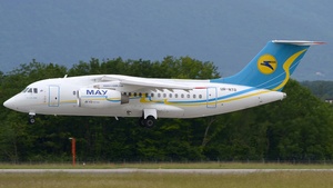 Photo of UR-NTD - Antonov An-148-100B operated by Ukraine International Airlines