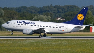 Photo of D-ABIK - Boeing 737-530 operated by Lufthansa