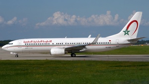 Photo of CN-RGE - Boeing 737-86N operated by Royal Air Maroc