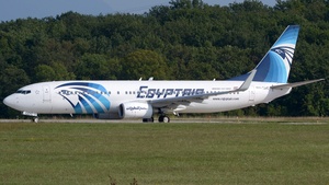 Photo of SU-GDC - Boeing 737-866 operated by Egyptair