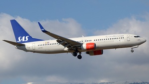 Photo of LN-RRJ - Boeing 737-883 operated by SAS Scandinavian Airlines
