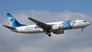 Photo of SU-GDZ - Boeing 737-866 operated by Egyptair