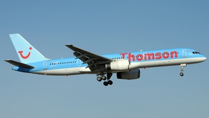 Photo of G-OOBJ - Boeing 757-2B7 operated by Thomson Airways