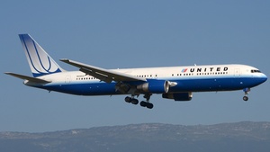 Photo of N648UA - Boeing 767-322(ER) operated by United Airlines