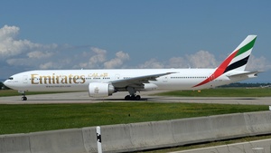 Photo of A6-EGR - Boeing 777-31H(ER) operated by Emirates