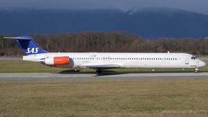 Photo of LN-ROT - McDonnell Douglas MD-82 operated by SAS Scandinavian Airlines