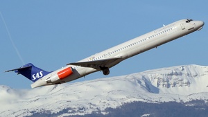 Photo of LN-RLF - McDonnell Douglas MD-82 operated by SAS Scandinavian Airlines