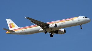 Photo of EC-IJN - Airbus A321-212 operated by Iberia
