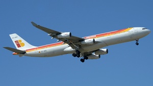 Photo of EC-GGS - Airbus A340-313 operated by Iberia