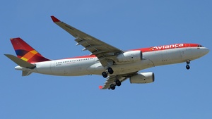 Photo of N974AV - Airbus A330-243 operated by Avianca