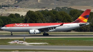 Photo of N948AC - Airbus A330-243 operated by Avianca