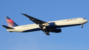 Photo of N833MH - Boeing 767-432(ER) operated by Delta Air Lines