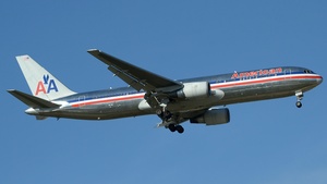 Photo of N343AN - Boeing 767-323(ER) operated by American Airlines
