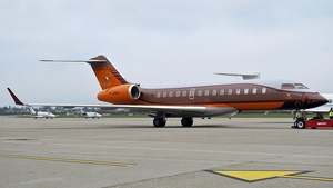 Photo of M-UNIS - Bombardier Global Express XRS operated by Private