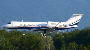 Photo of N962SS - Gulfstream GIV operated by Flightworks