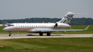 Photo of OE-LGX - Bombardier Global Express XRS operated by VistaJet
