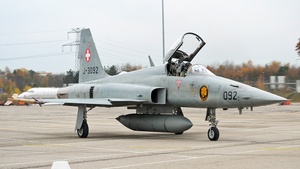 Photo of J-3092 - Northrop F-5E Tiger II operated by Swiss Air Force