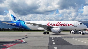 Photo of 8Q-IAN - Airbus A320-214 operated by Maldivian