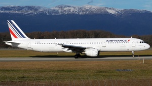 Photo of F-GTAN - Airbus A321-212 operated by Air France