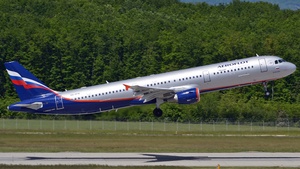Photo of VQ-BHK - Airbus A321-211 operated by Aeroflot