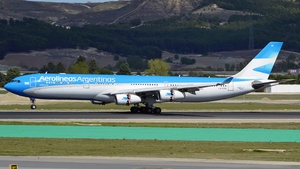 Photo of LV-CSX - Airbus A340-313 operated by Aerolíneas Argentinas