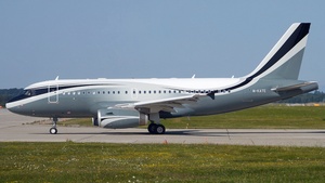 Photo of M-KATE - Airbus A319-133(CJ) operated by TAG Aviation UK